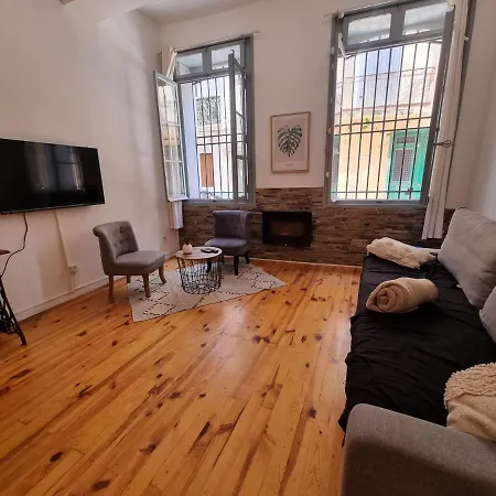 De Charme Hypercentre Et Son Patio. Apartamento *